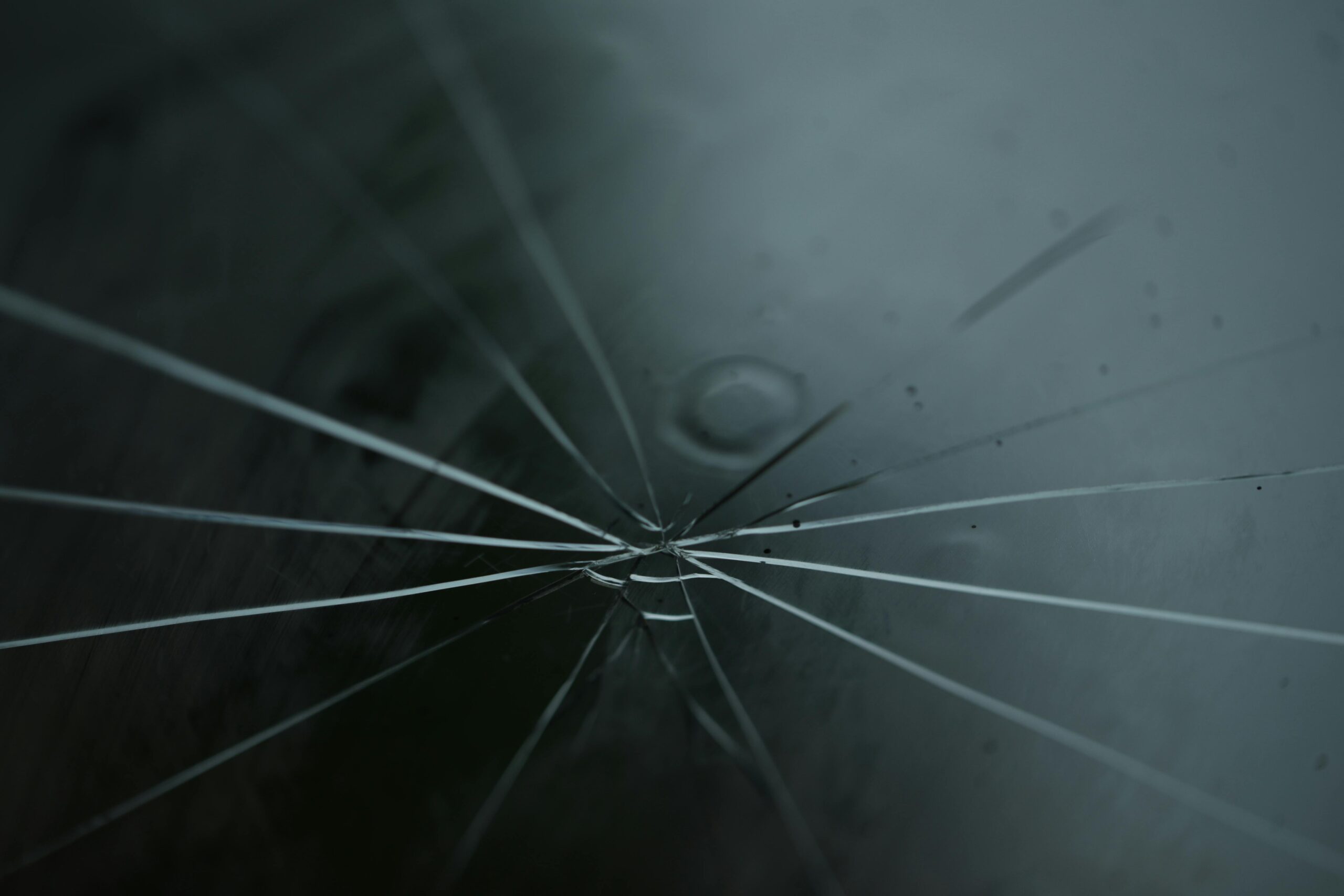 4 Benefits of purchasing an AMI Auto Glass policy